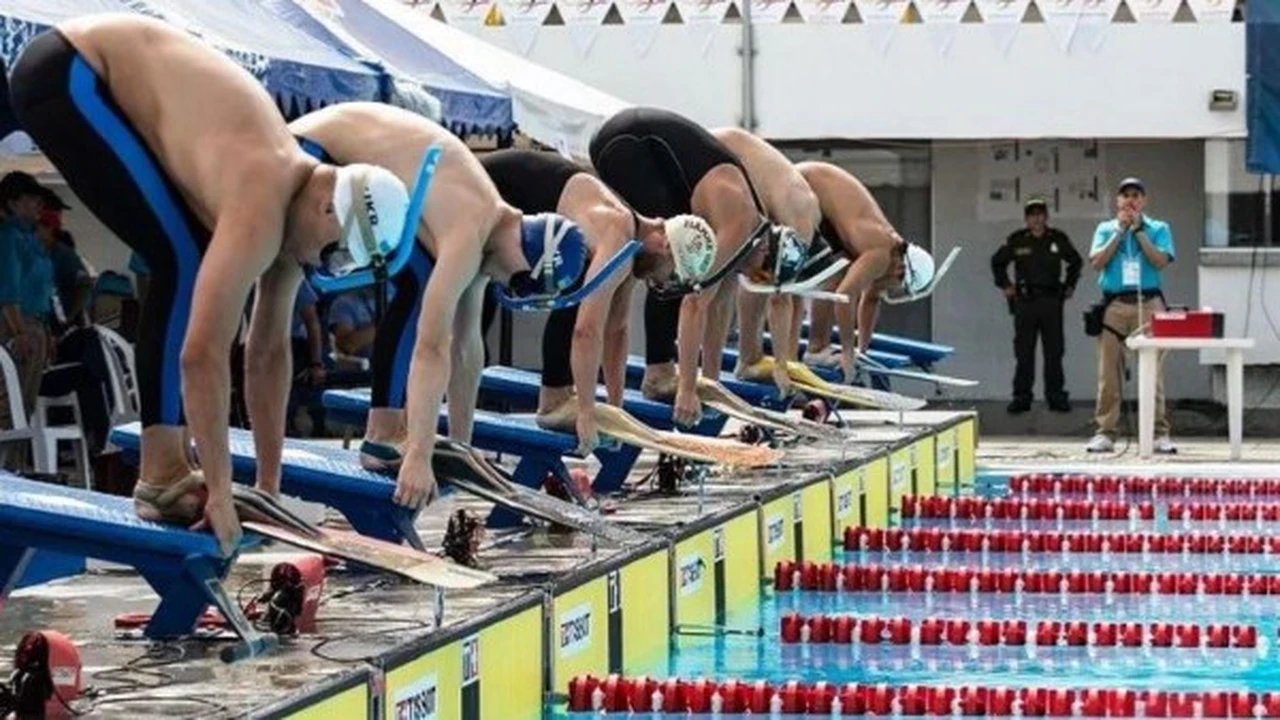 الفرق المشاركة في بطولة العالم للسباحة بالزعانف للماسترز بشرم الشيخ.. تفاصيل